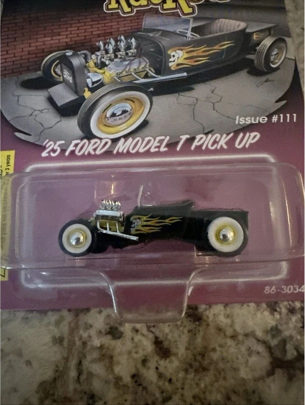 Revell 1925 Ford Model T Pick Up black Rat Rods Issue #111 1:64 READ DESCRIPTION